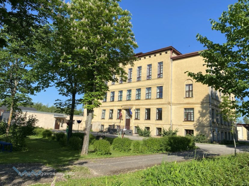 Zemgales vidusskola