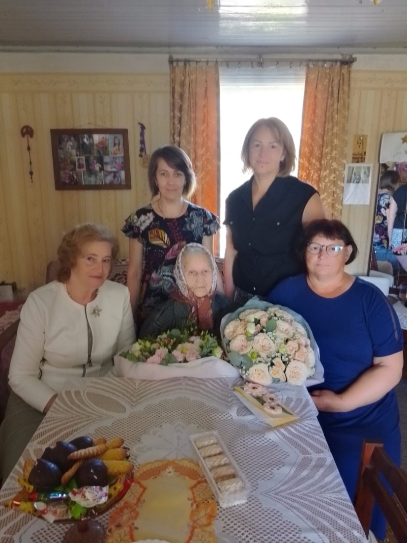 Simtgadnieces sveicēji Eglainē2