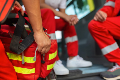 Drošības dienestu personas bez redzamas sejas