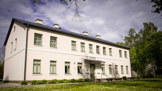 naujmuzejs