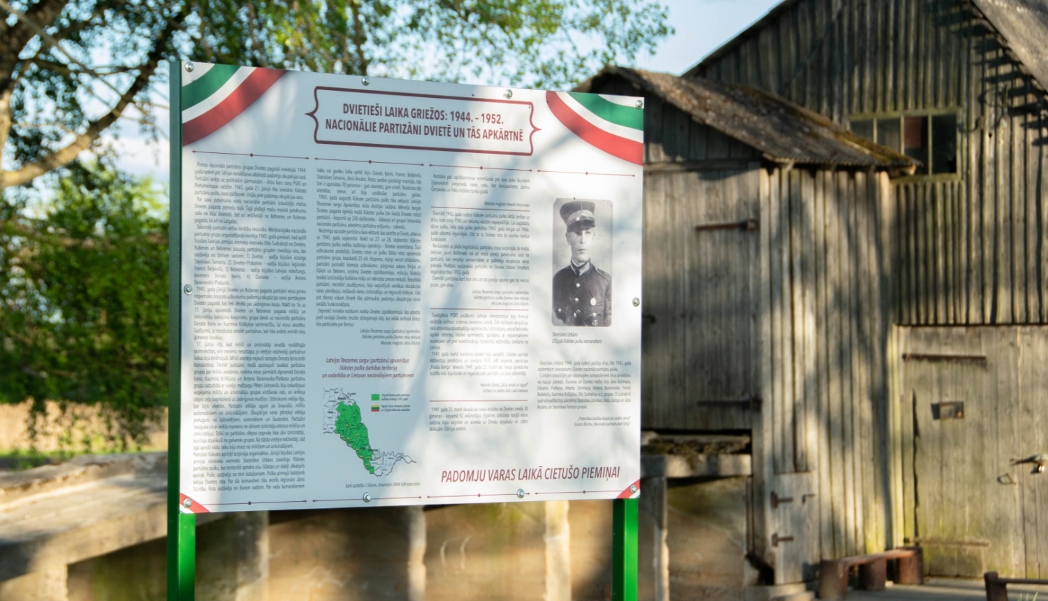 Piemiņas plāksne Nacionālajiem partizāniem