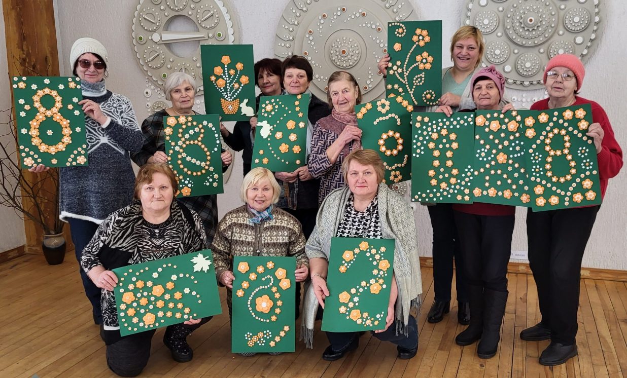 Sventes pagasta Tautas nama interešu grupa "Sventes pērlītes"