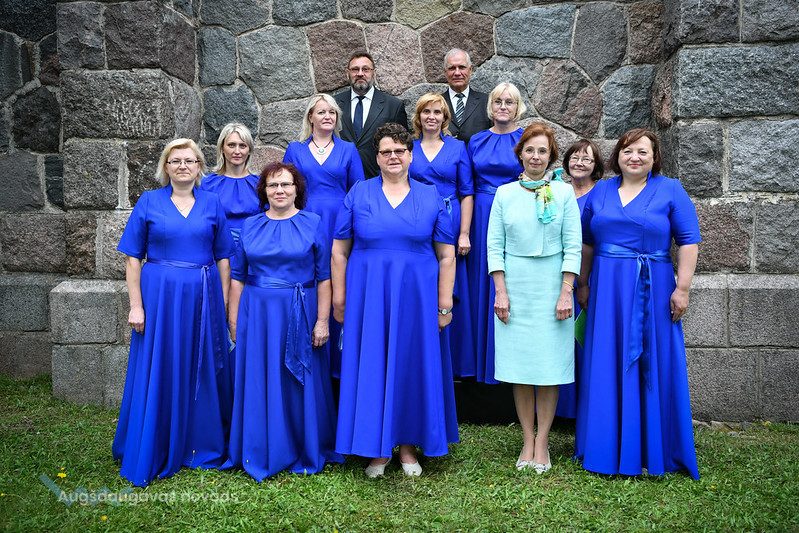 Višķu pagasta Kultūras centra sieviešu vokālais ansamblis „Koransa”