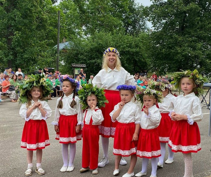 Bebrenes kultūras nama bērnu vokālais ansamblis „Mazputniņš”