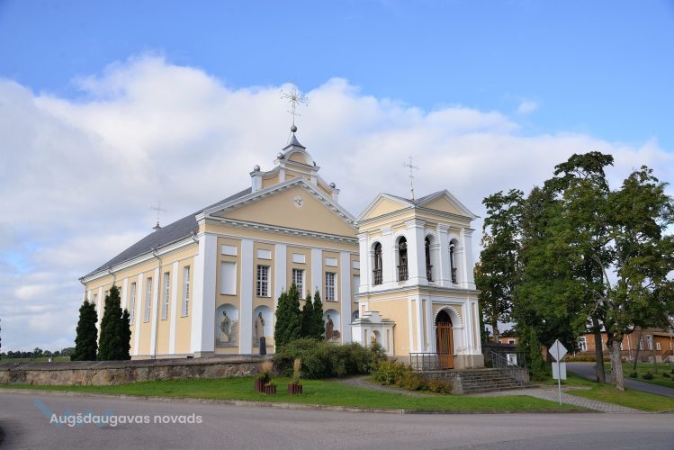 Bebrenes Romas katoļu baznīca