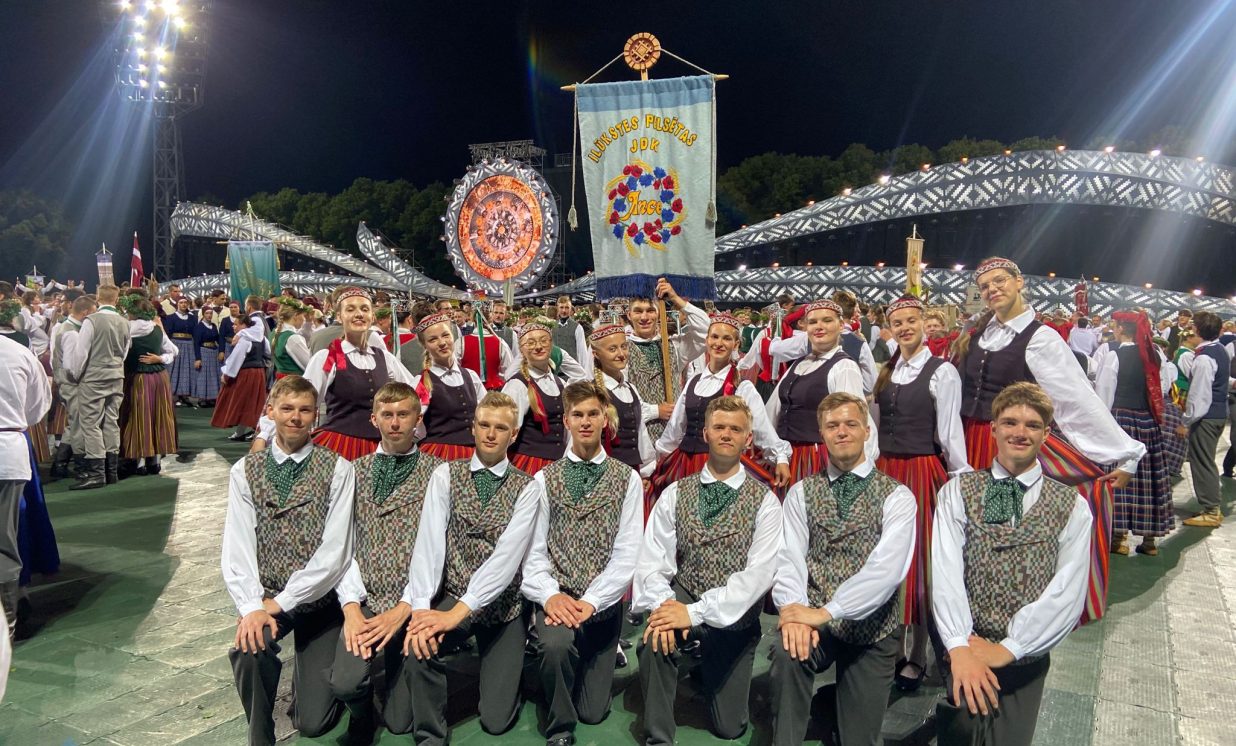 Ilūkstes Kultūras un mākslas centra jauniešu deju kolektīvs „Ance”