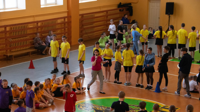 Novada skolu jaunatnes deju kolektīvi