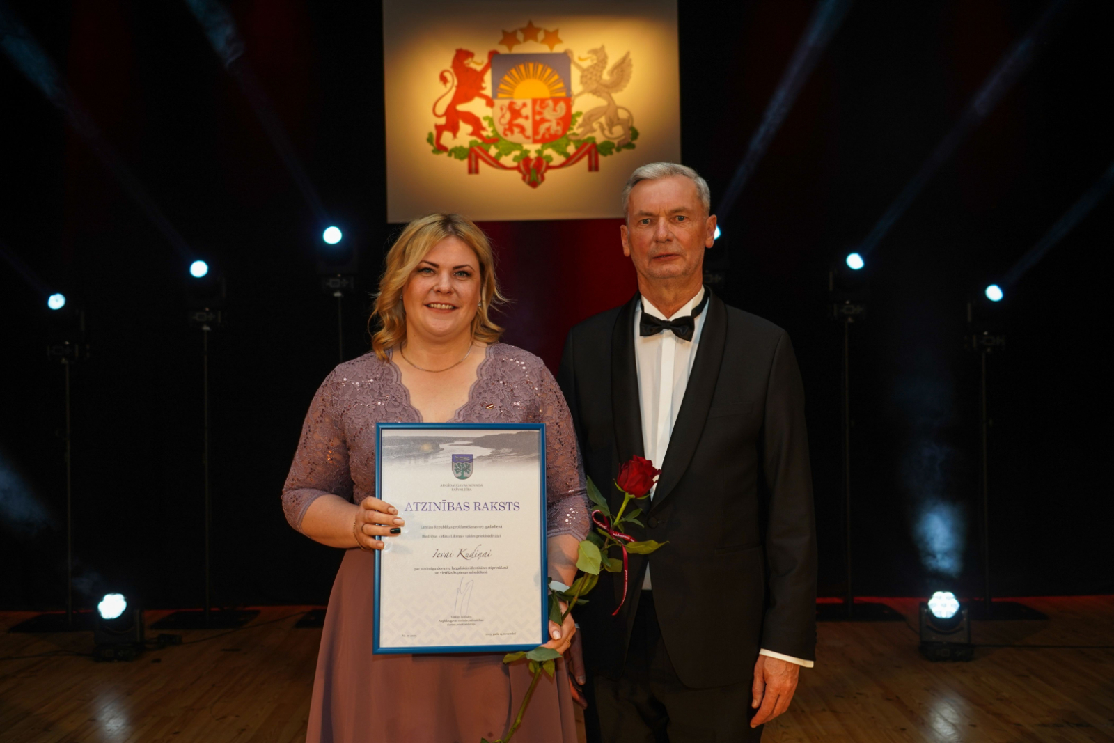 BAtzinības rakstu šogad saņēma iedrības „Mūsu Līksnai” valdes priekšsēdētāja Ieva Kudiņa