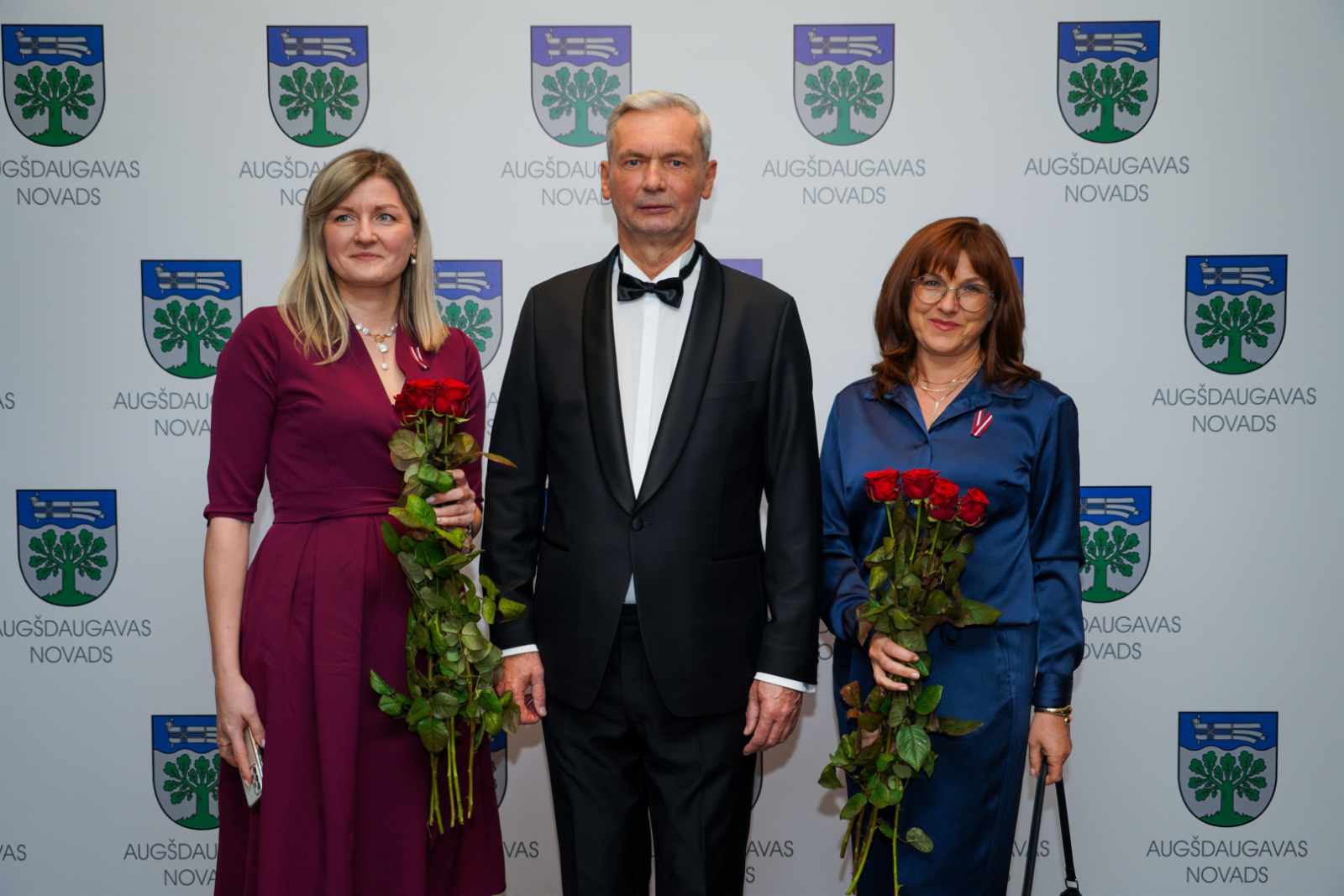 Valsts svētkos pašvaldība pasniedza apbalvojumus un pateicās saviem iedzīvotājiem