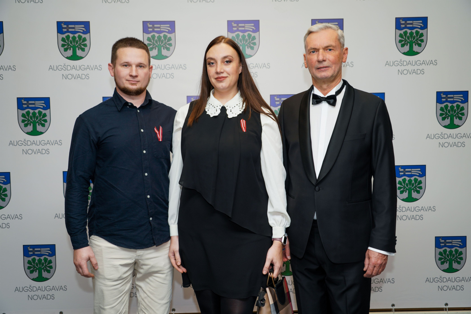 Valsts svētkos pašvaldība pasniedza apbalvojumus un pateicās saviem iedzīvotājiem