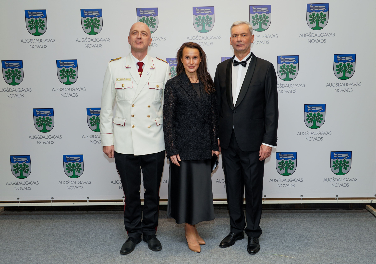 Valsts svētkos pašvaldība pasniedza apbalvojumus un pateicās saviem iedzīvotājiem