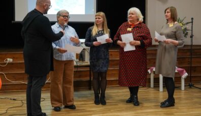 Mass Image Compressor Compressed this image. https://sourceforge.net/projects/icompress/ with Quality:80